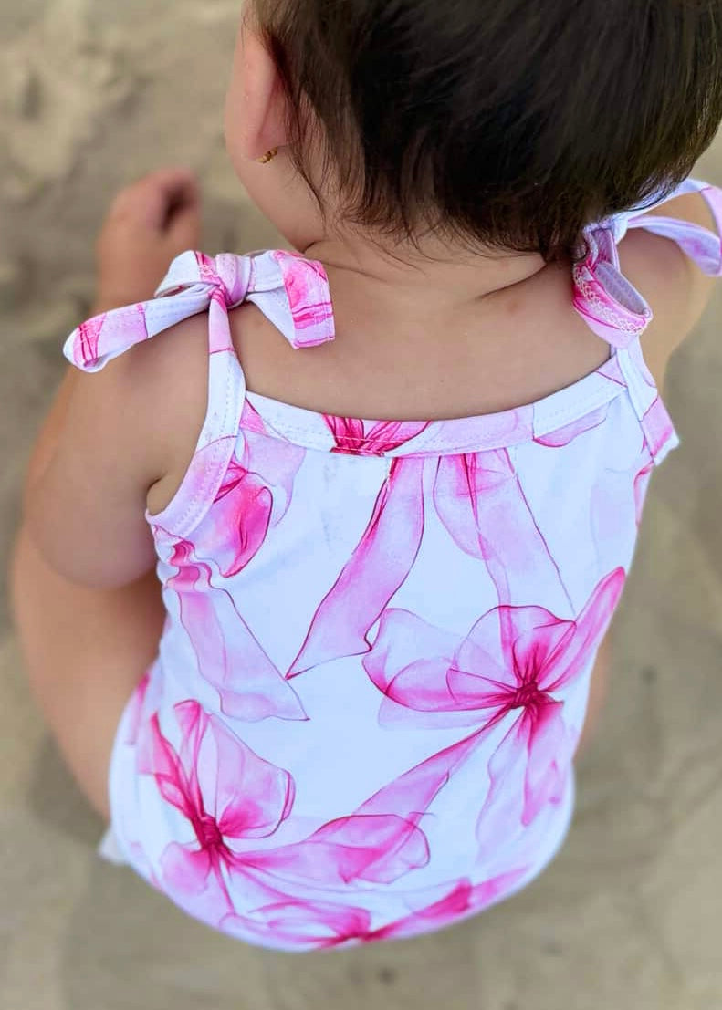 Bows - Shoulder Strap Swimsuit
