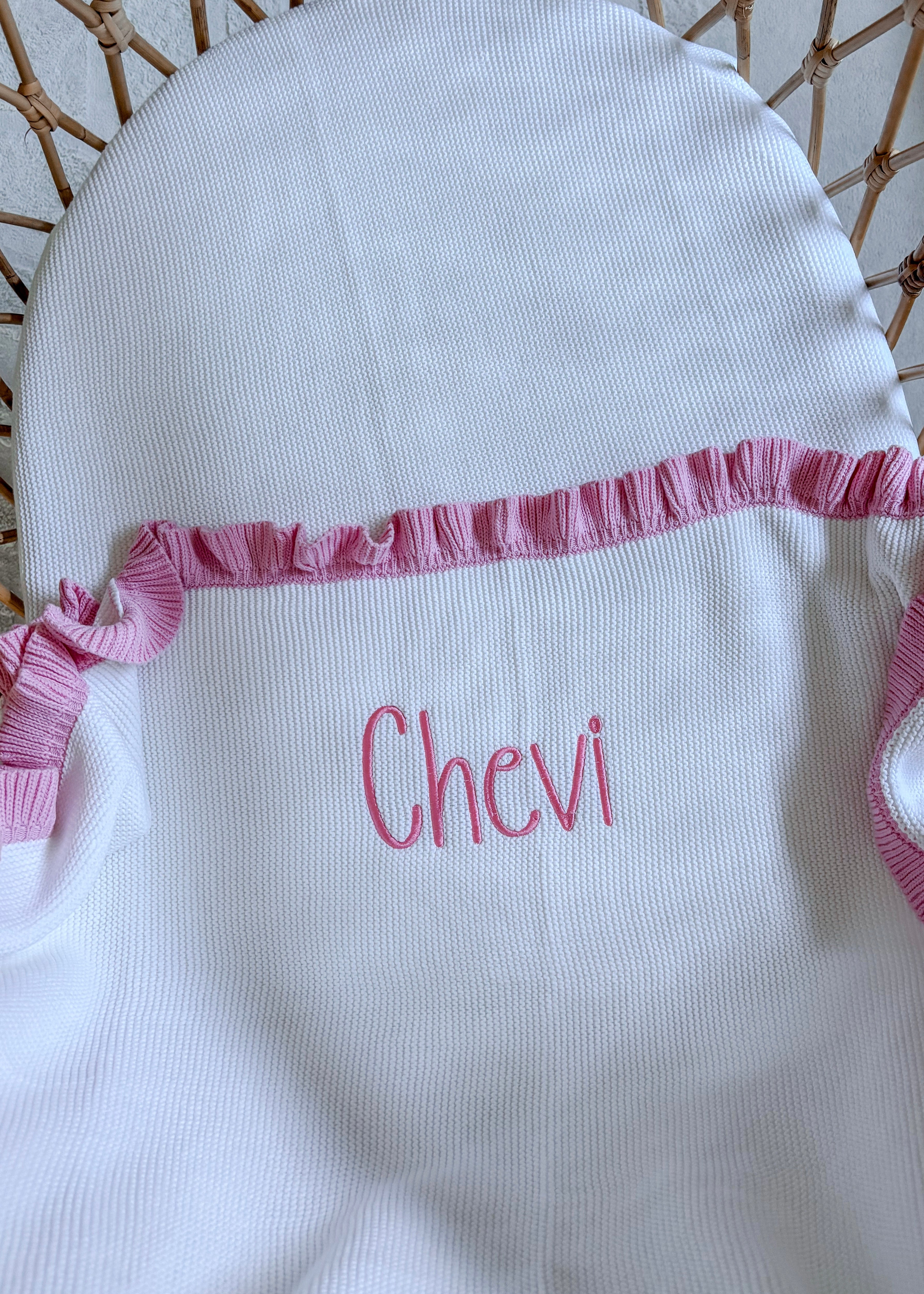 Frill Knitted Blanket - Milk / Fairy Floss